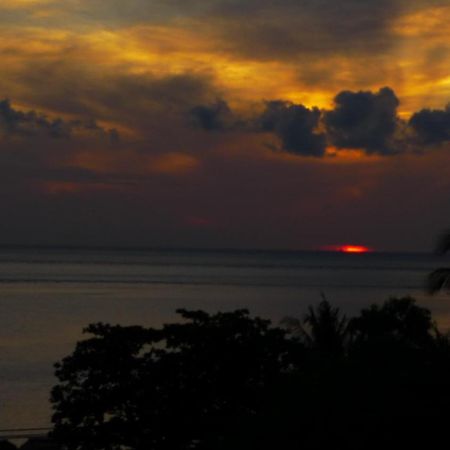 Bukit Indah Homestay อาเม็ด ภายนอก รูปภาพ