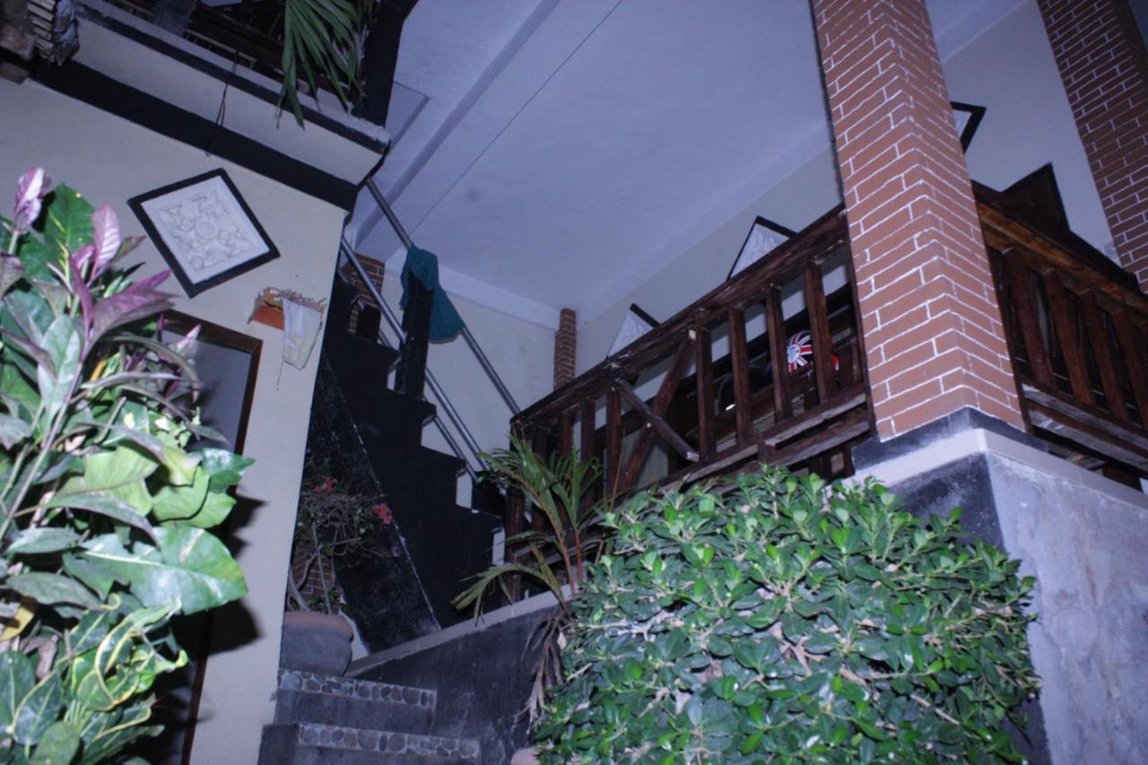 Bukit Indah Homestay อาเม็ด ภายนอก รูปภาพ