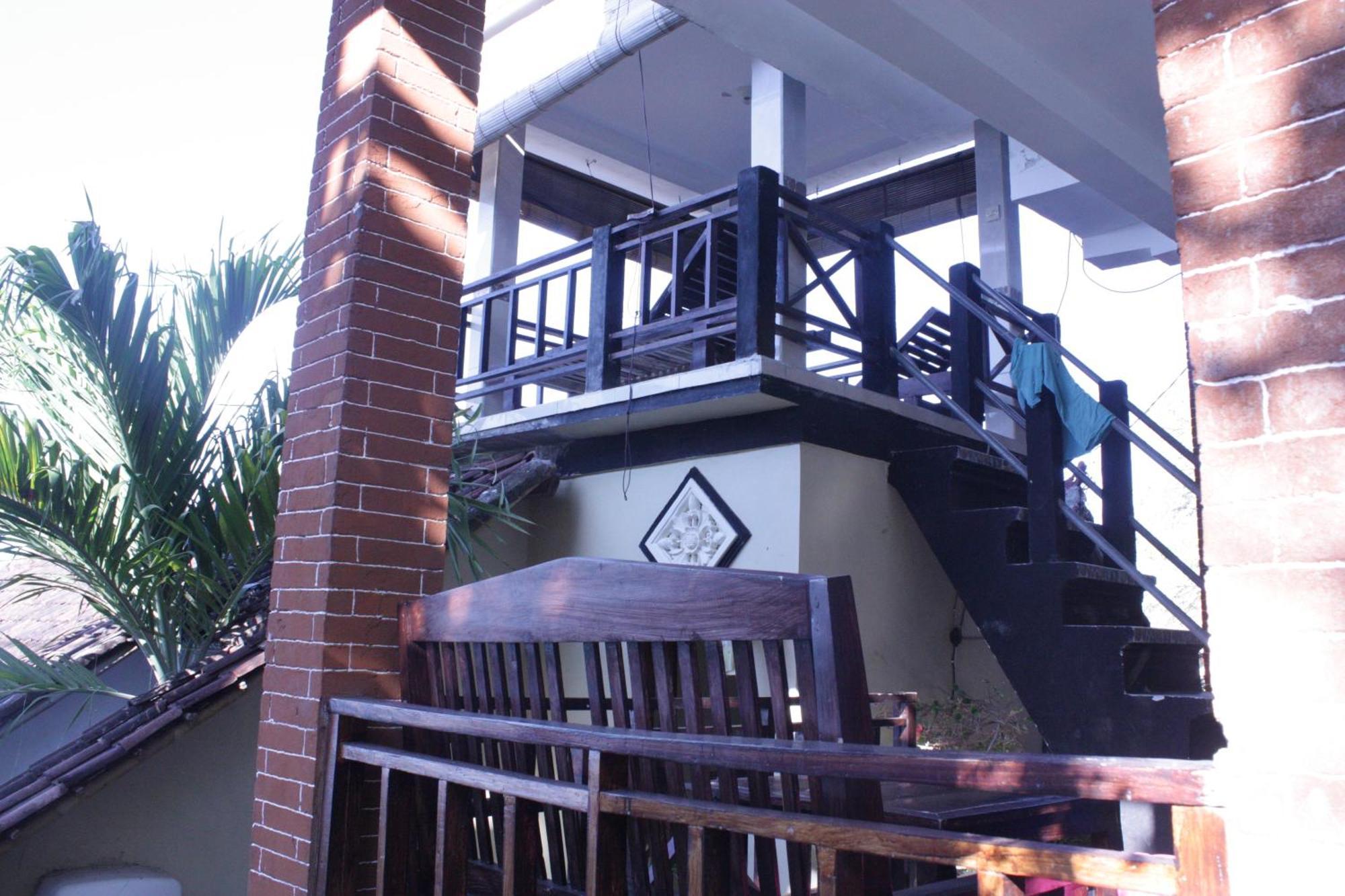 Bukit Indah Homestay อาเม็ด ภายนอก รูปภาพ